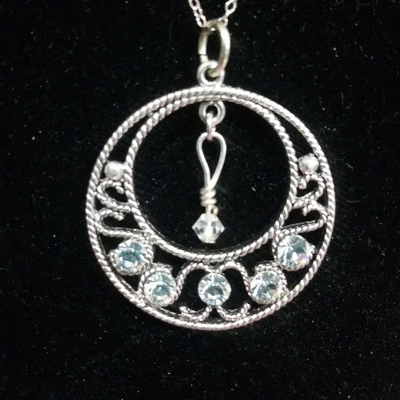 Hand Crafted Swarovski Crystal Necklace Pendant Sterling Silver Chain 18" - Picture 3 of 5